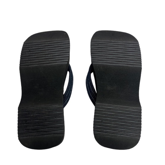 Old Navy platform Denim sandals - Picture 2 of 3